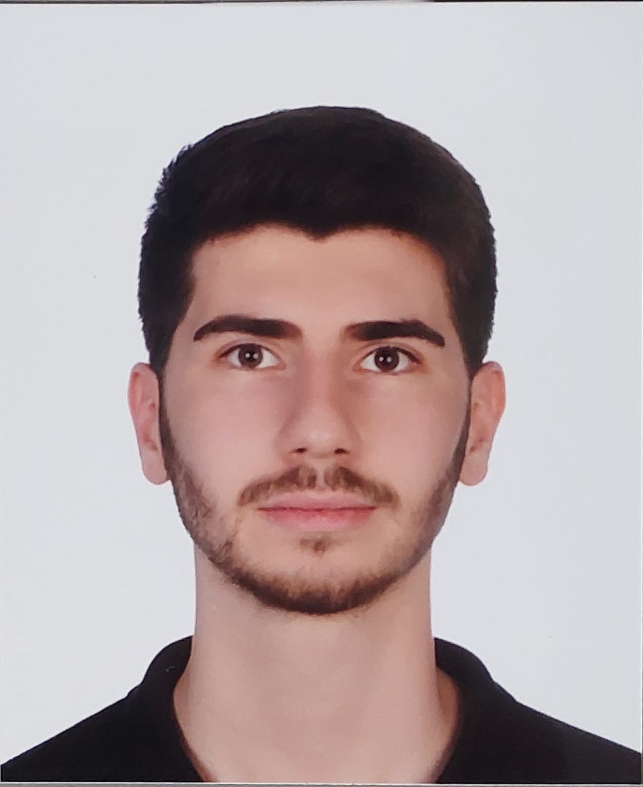 Portrait of Tarik Teker